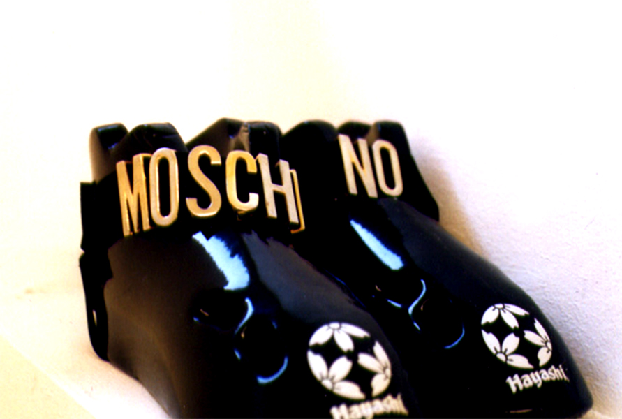 back: MOSCHI-NO'S